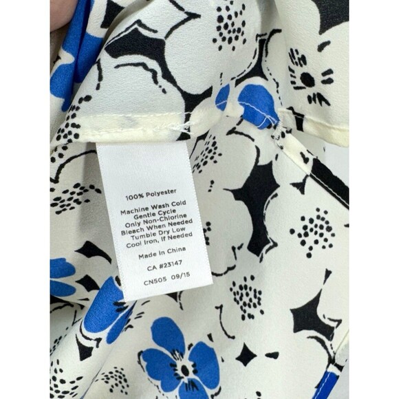 Talbots Floral 3/4 Sleeve Top Womens Small Blue White Notch Neck Popover Preppy - Picture 5 of 9